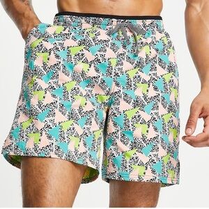 NIKE Vibe Icon Mens Swim Volley Shorts, Size L